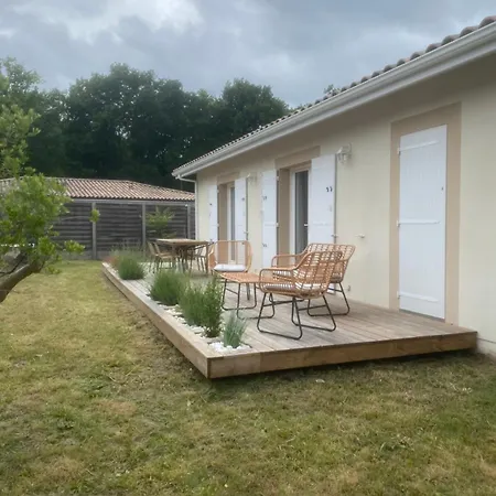 On Arcachon Bay Vila *